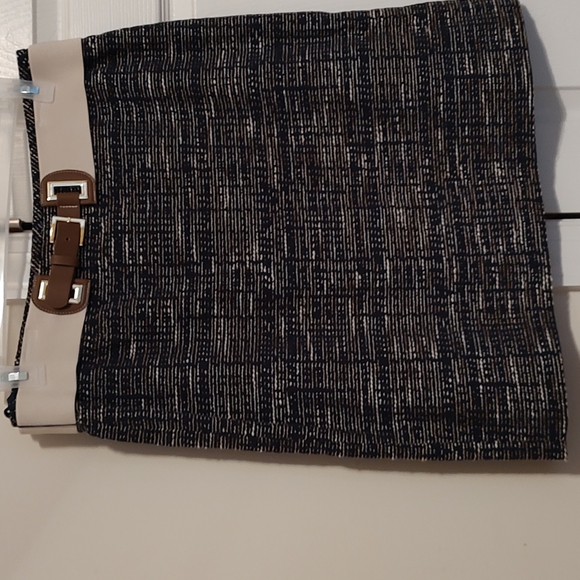 ***SUIT SALE***Tahari skirt suit tan blazer light woolish skirt - Picture 3 of 5